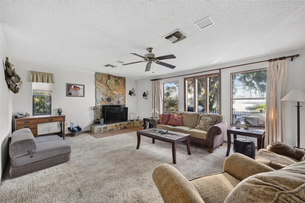 2350 S Waterman Drive Crystal River FL 34429