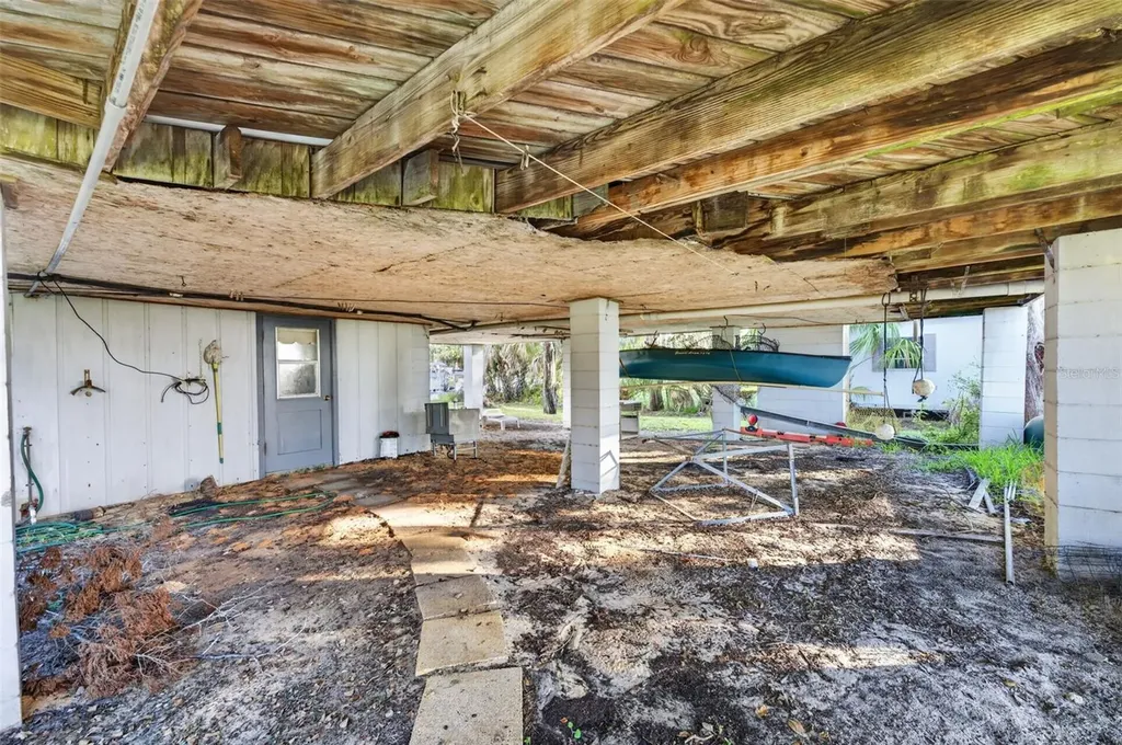 2350 S Waterman Drive Crystal River FL 34429