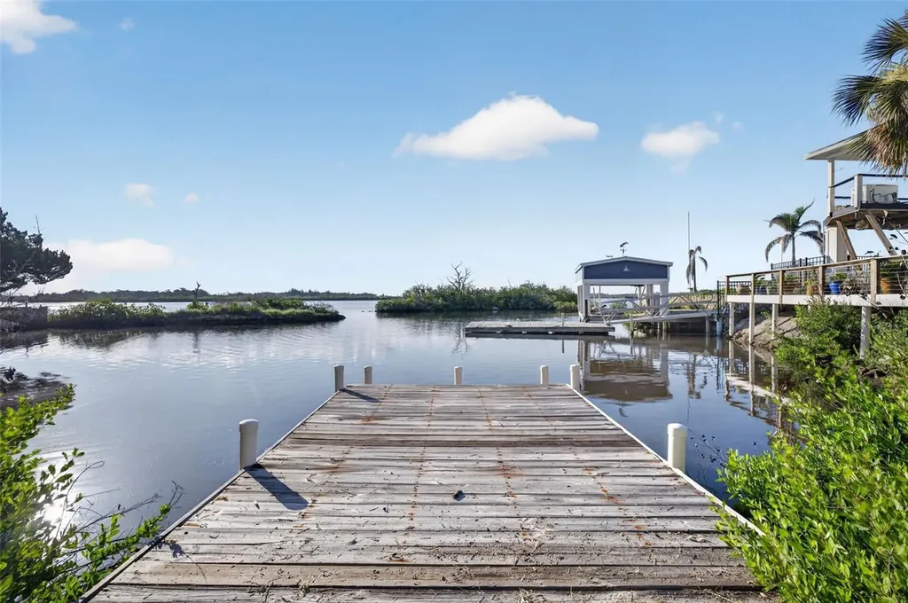 2350 S Waterman Drive Crystal River FL 34429