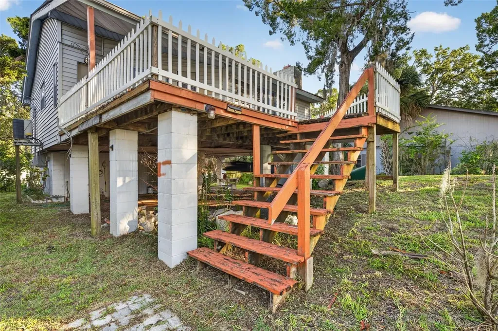 2350 S Waterman Drive Crystal River FL 34429