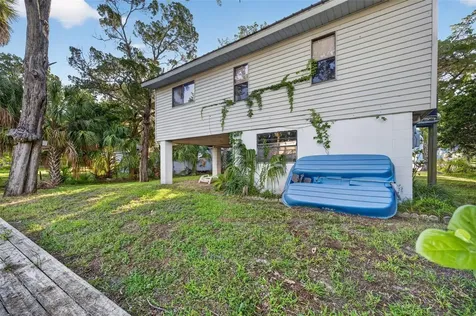 2350 S Waterman Drive Crystal River FL 34429