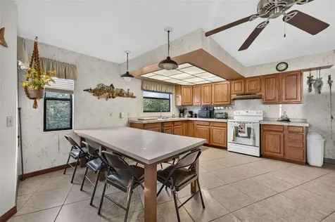 2350 S Waterman Drive Crystal River FL 34429