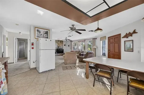2350 S Waterman Drive Crystal River FL 34429