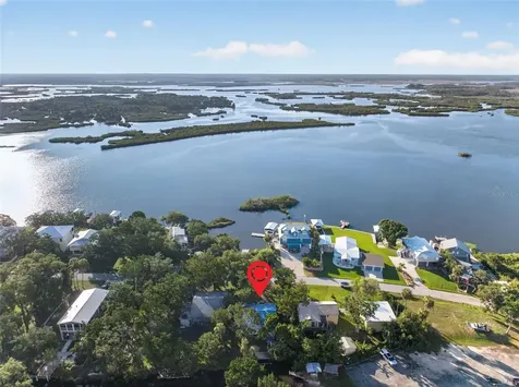 2350 S Waterman Drive Crystal River FL 34429