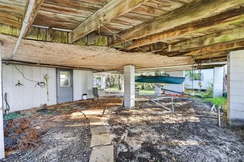 2350 S Waterman Drive Crystal River FL 34429