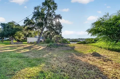 2350 S Waterman Drive Crystal River FL 34429