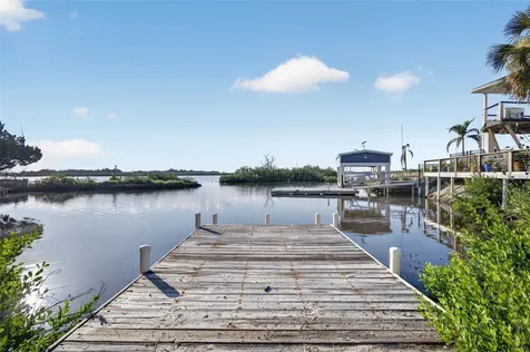 2350 S Waterman Drive Crystal River FL 34429