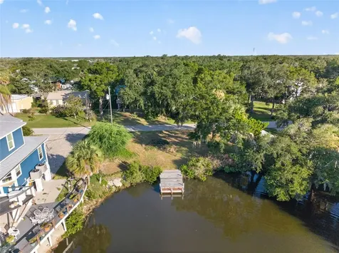 2350 S Waterman Drive Crystal River FL 34429