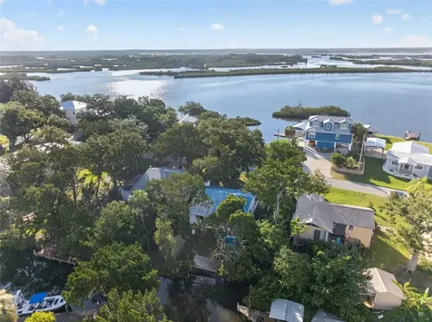 2350 S Waterman Drive Crystal River FL 34429
