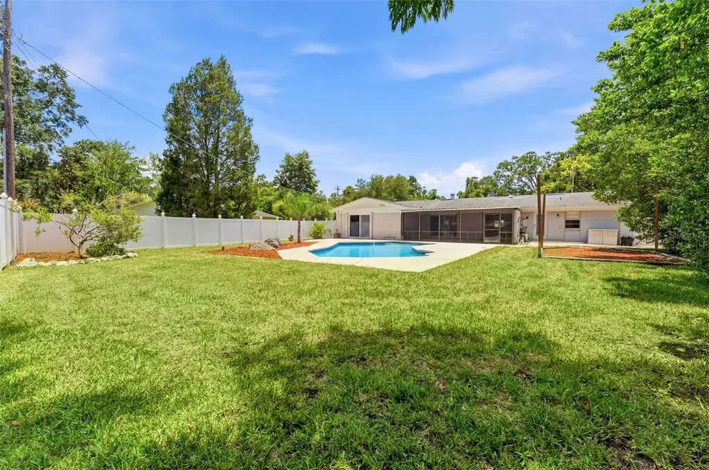 10603 Orange Grove Drive Tampa FL 33618