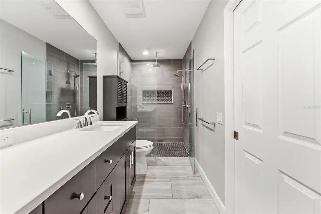10603 Orange Grove Drive Tampa FL 33618