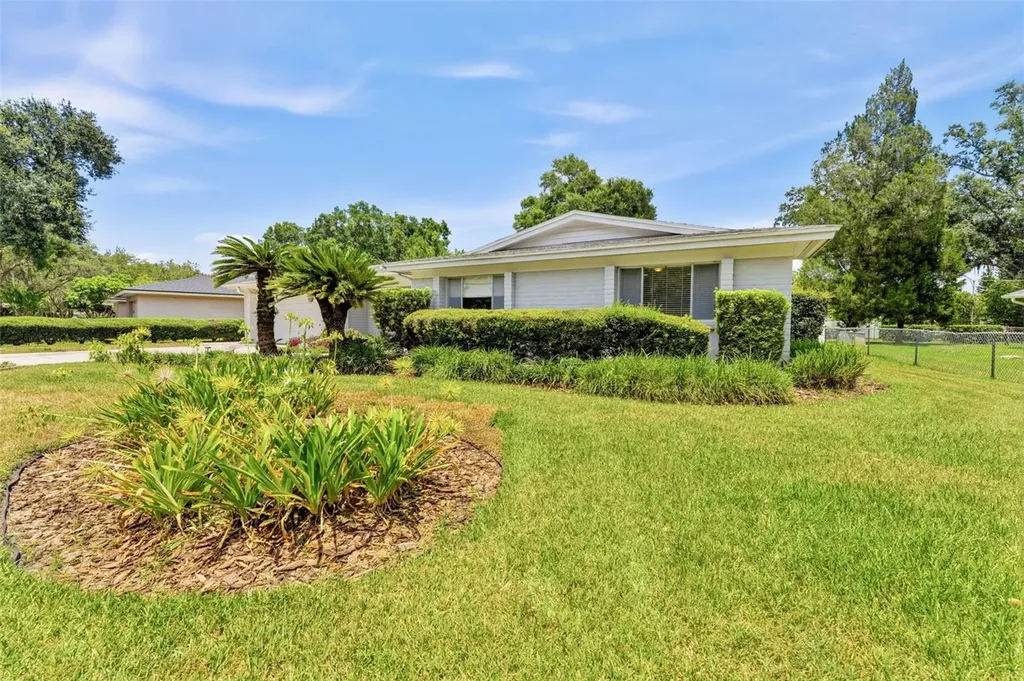 10603 Orange Grove Drive Tampa FL 33618