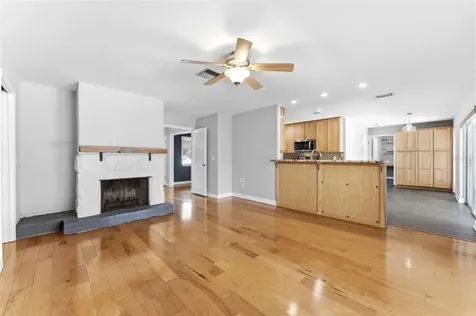 10603 Orange Grove Drive Tampa FL 33618