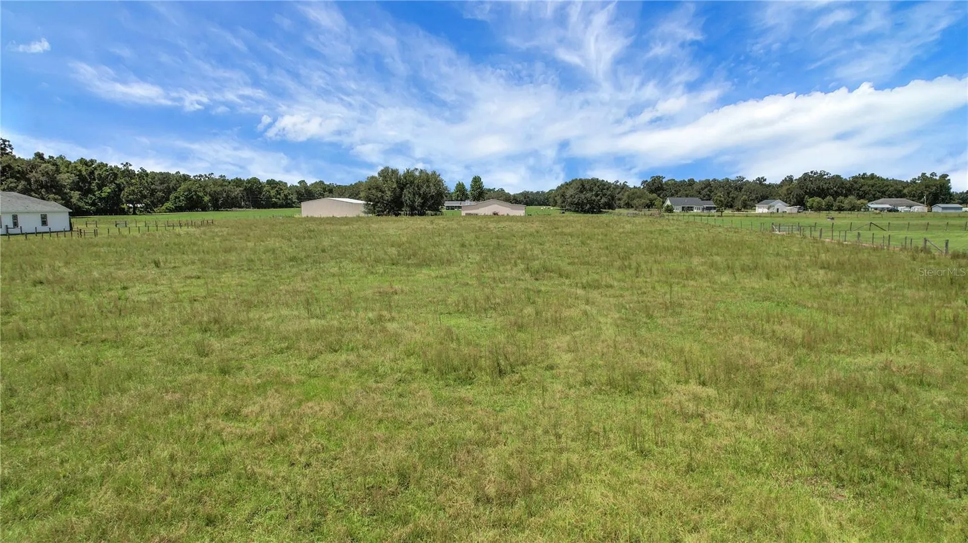 10757 County Road 223 Oxford FL 34484
