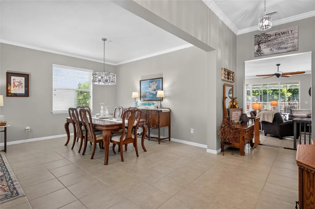 15601 Starling Water Drive Lithia FL 33547