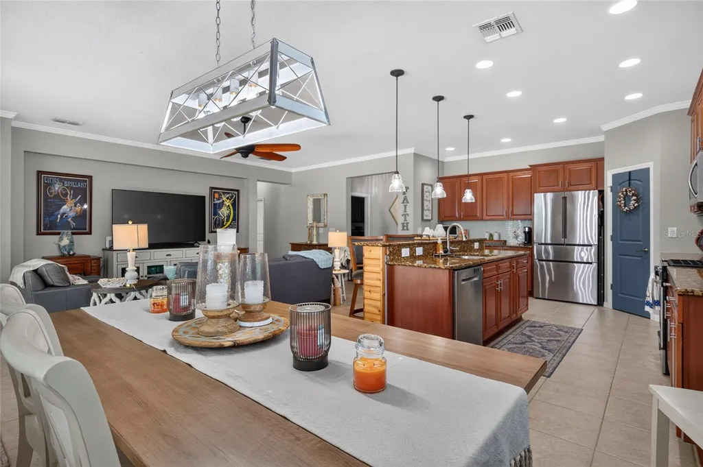 15601 Starling Water Drive Lithia FL 33547