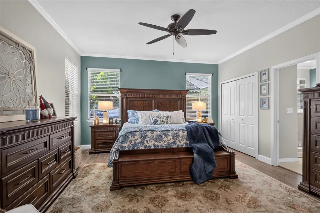 15601 Starling Water Drive Lithia FL 33547