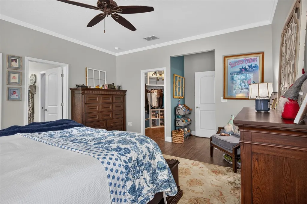 15601 Starling Water Drive Lithia FL 33547