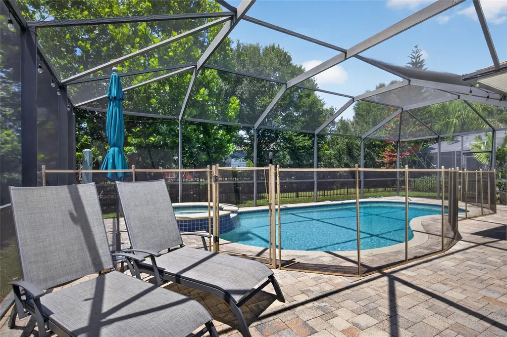 15601 Starling Water Drive Lithia FL 33547