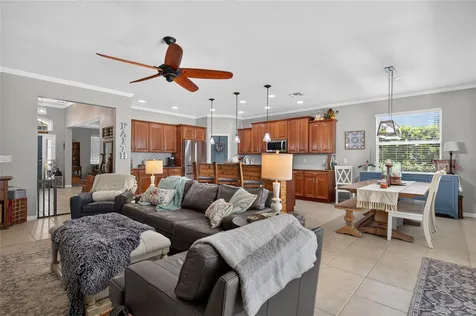 15601 Starling Water Drive Lithia FL 33547