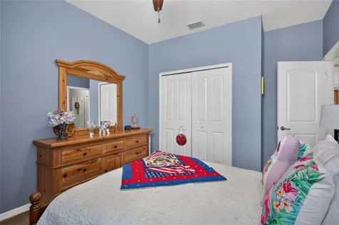 15601 Starling Water Drive Lithia FL 33547