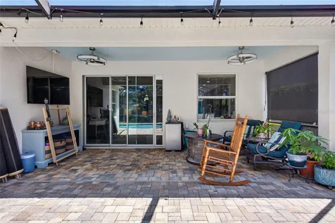 15601 Starling Water Drive Lithia FL 33547