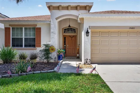 15601 Starling Water Drive Lithia FL 33547
