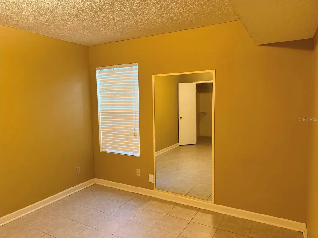 345 Forestway Circle Altamonte Springs FL 32701
