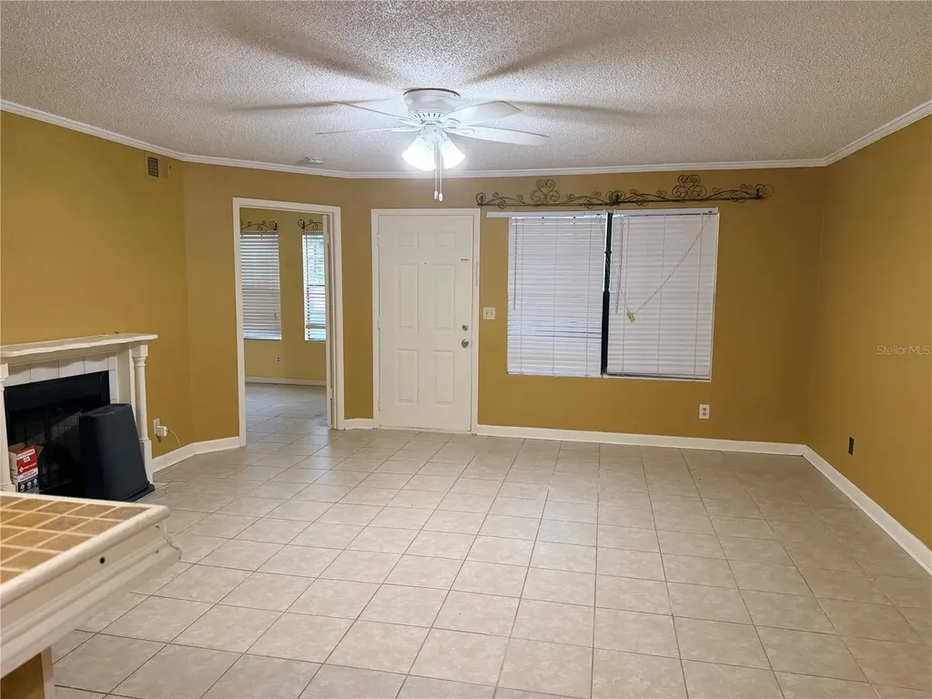 345 Forestway Circle Altamonte Springs FL 32701
