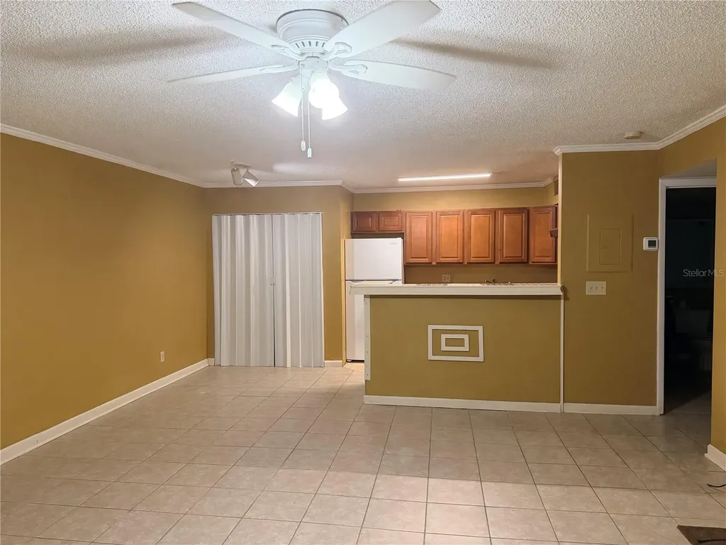 345 Forestway Circle Altamonte Springs FL 32701