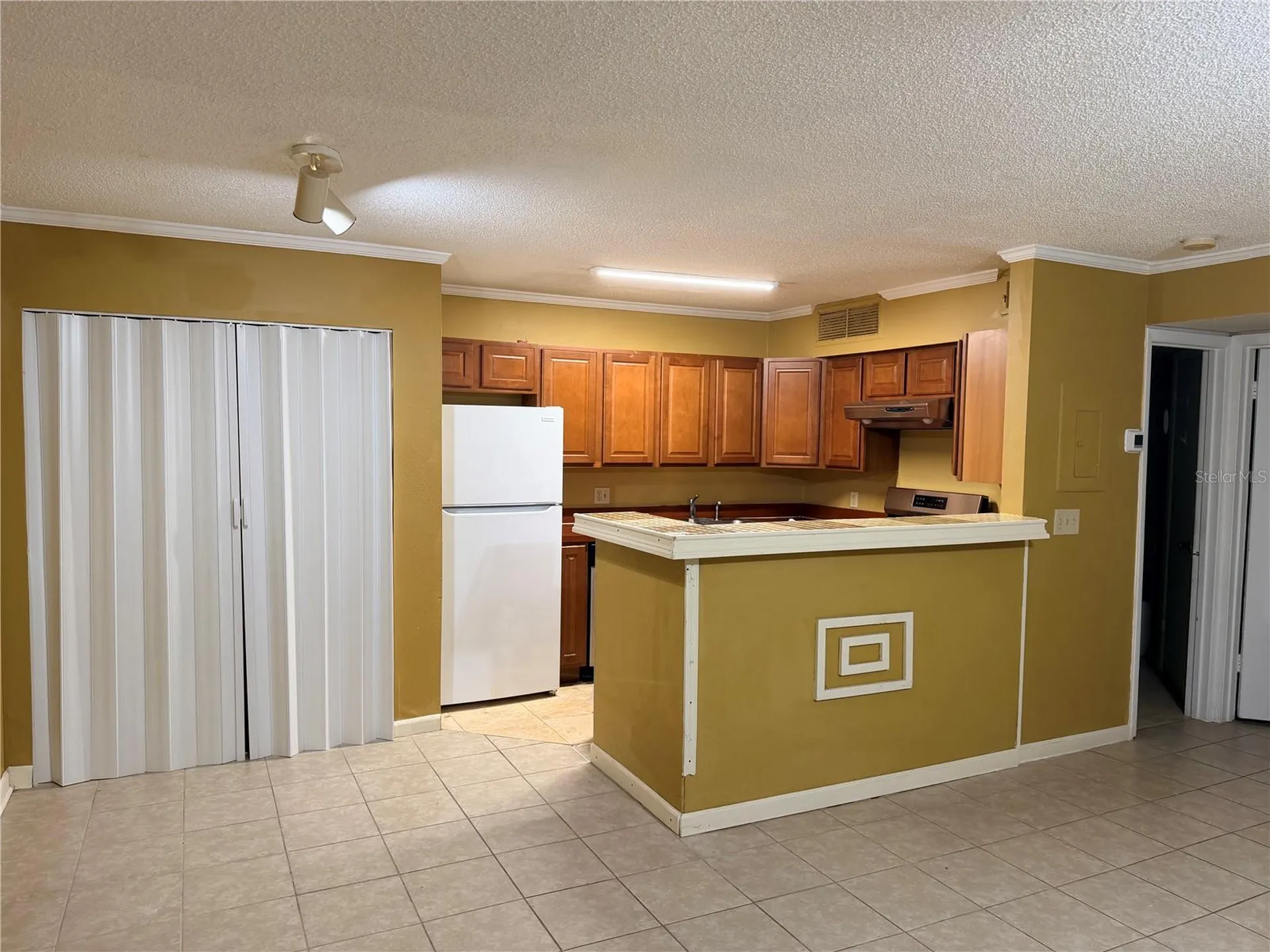 345 Forestway Circle Altamonte Springs FL 32701
