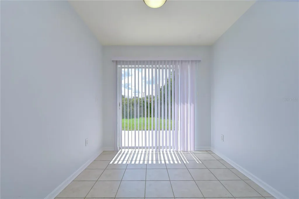 6010 Skylarkcrest Drive Lithia FL 33547