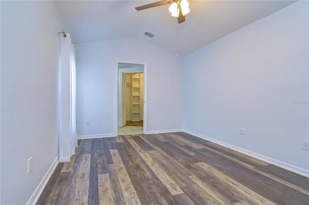 6010 Skylarkcrest Drive Lithia FL 33547