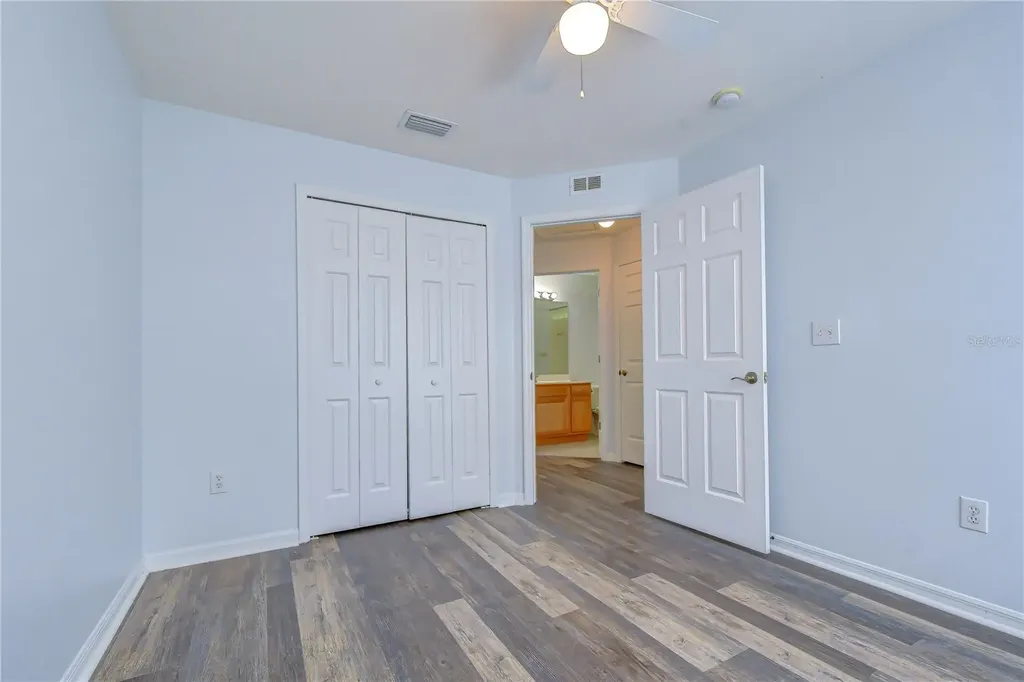 6010 Skylarkcrest Drive Lithia FL 33547