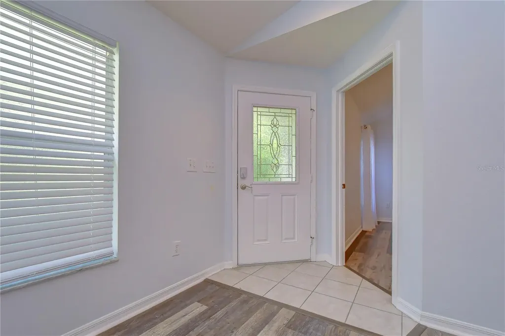 6010 Skylarkcrest Drive Lithia FL 33547