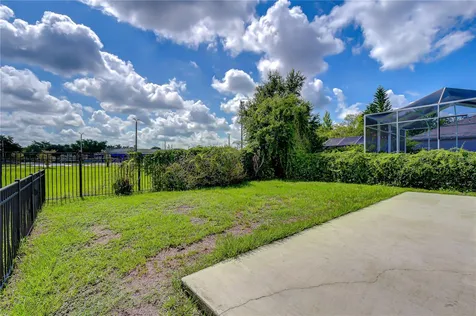 6010 Skylarkcrest Drive Lithia FL 33547