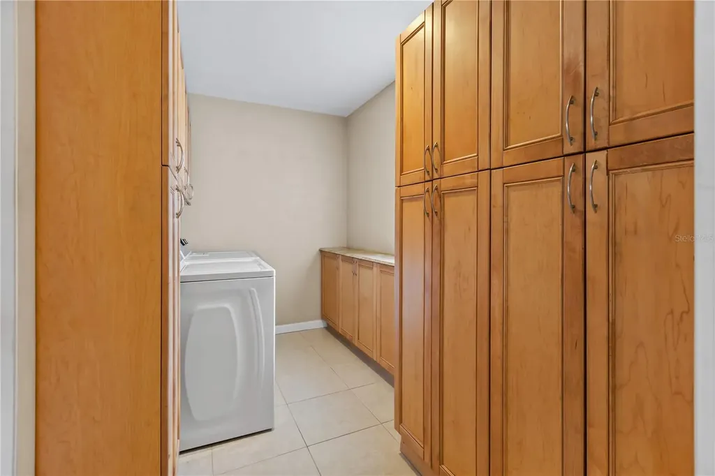 7411 Dickens Drive Sarasota FL 34231