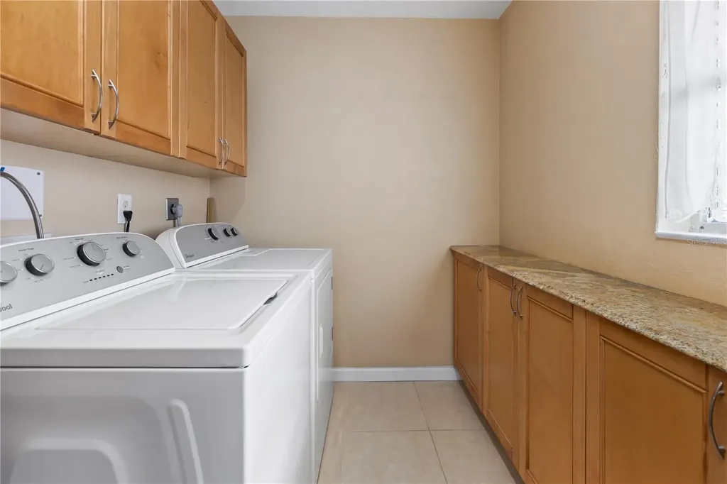 7411 Dickens Drive Sarasota FL 34231