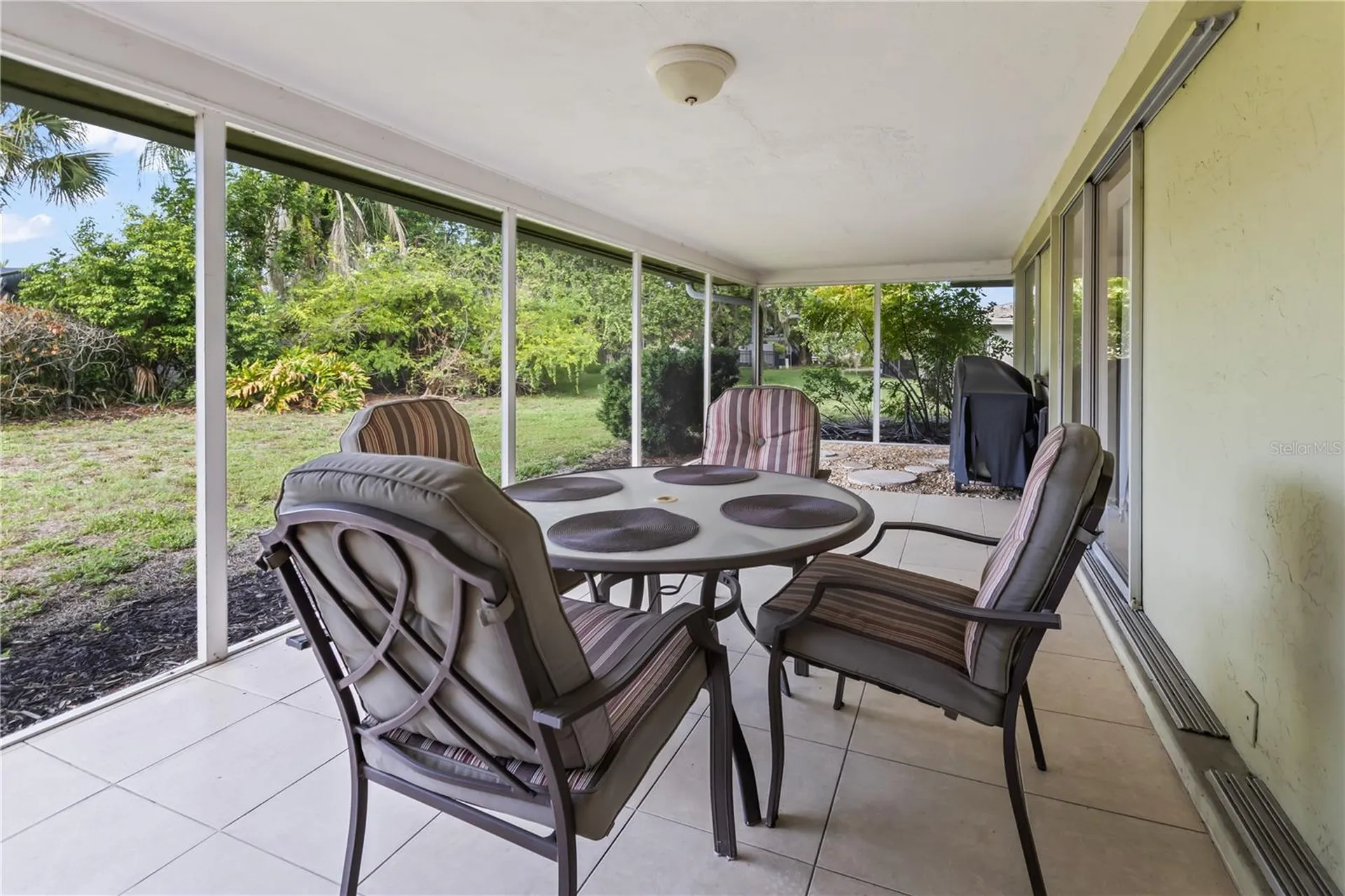 7411 Dickens Drive Sarasota FL 34231