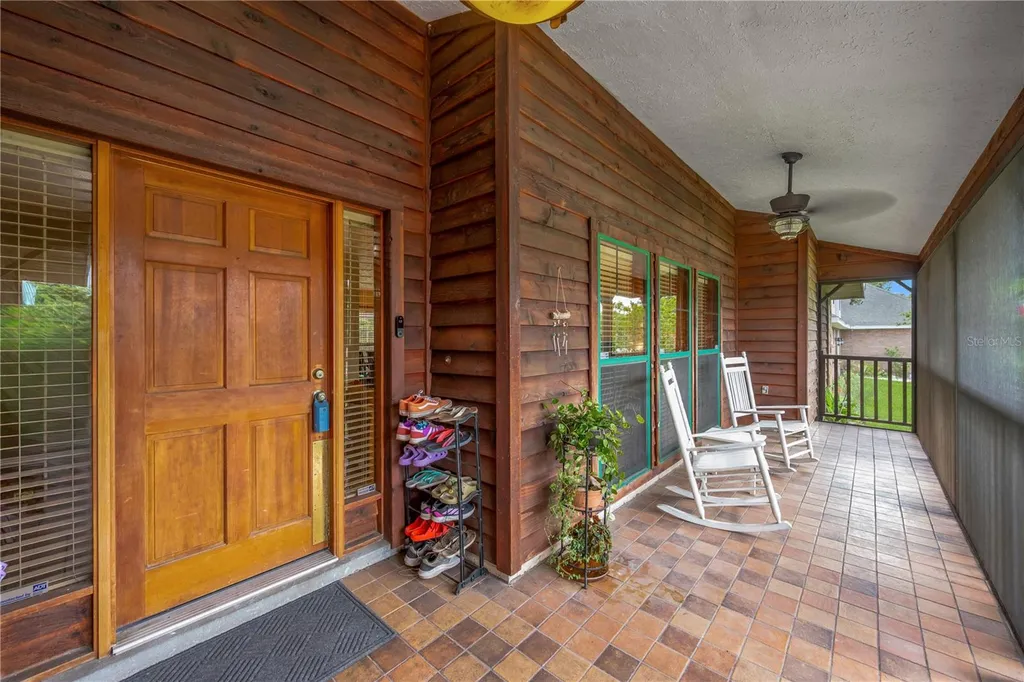 2109 Wheeler Oaks Drive Brandon FL 33510