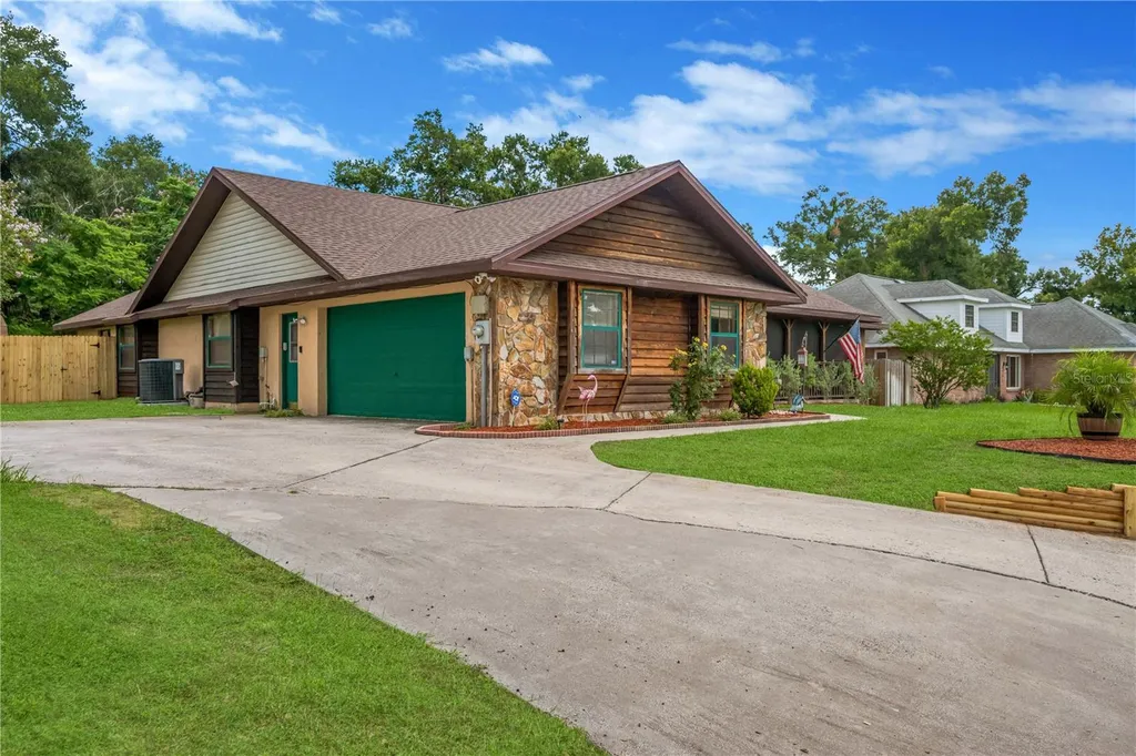 2109 Wheeler Oaks Drive Brandon FL 33510