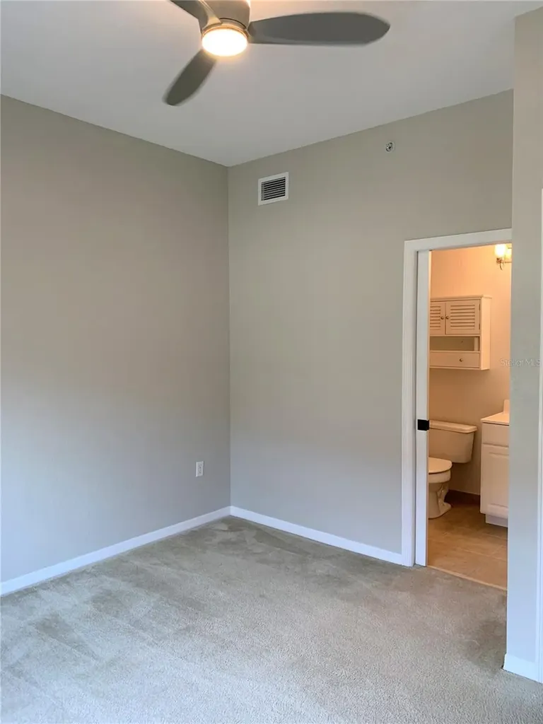 5208 Hampton Beach Place Tampa FL 33609