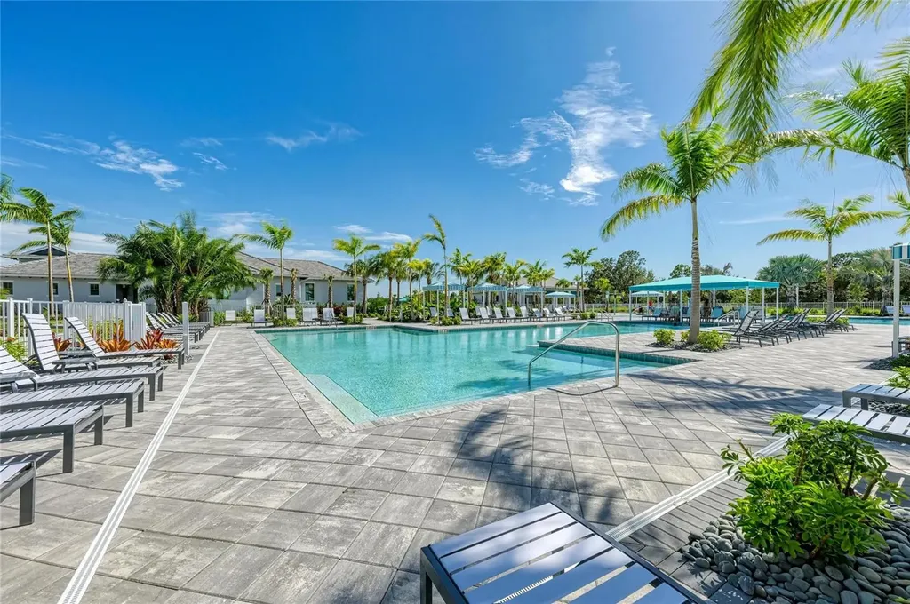 9920 Crystal Isle Circle Sarasota FL 34241
