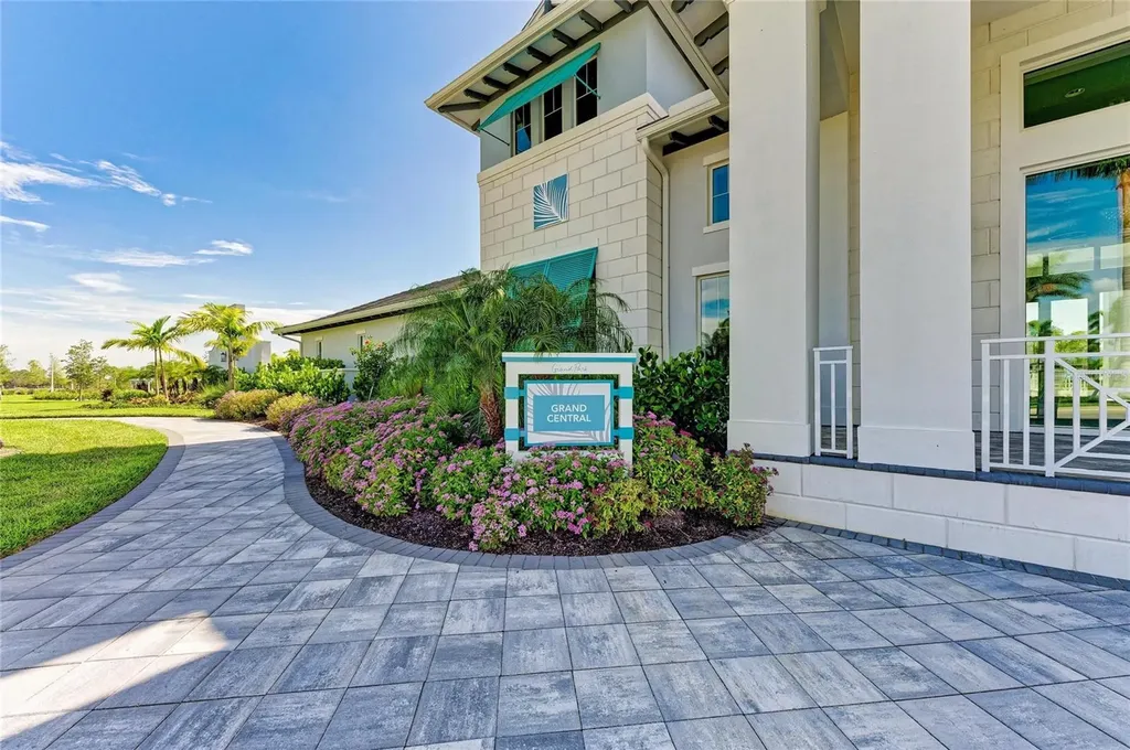 9920 Crystal Isle Circle Sarasota FL 34241