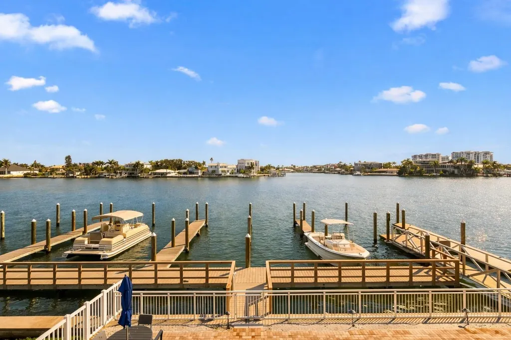 10091 Gulf Boulevard Treasure Island FL 33706