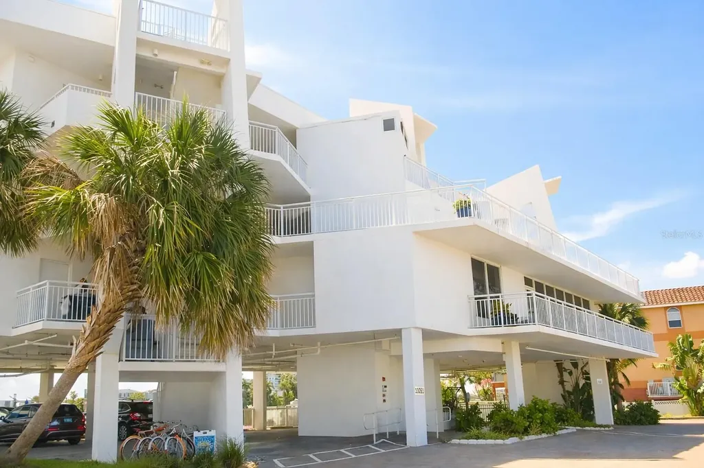 10091 Gulf Boulevard Treasure Island FL 33706