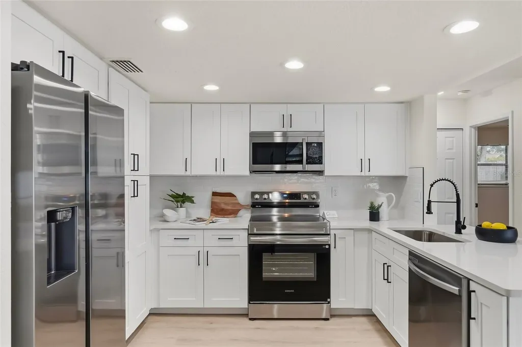 60 Durham Court Palm Harbor FL 34683