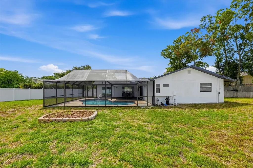 60 Durham Court Palm Harbor FL 34683
