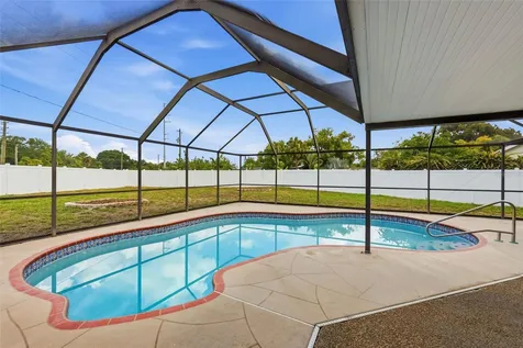 60 Durham Court Palm Harbor FL 34683