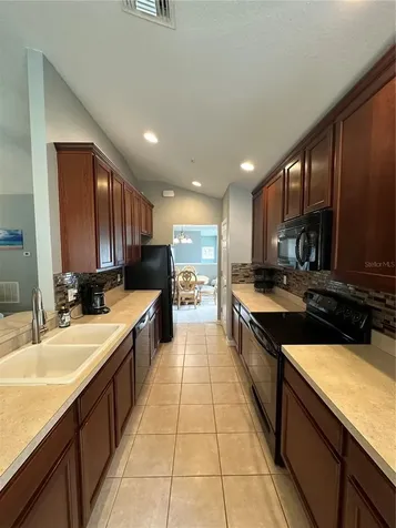 2146 River Turia Circle Riverview FL 33578